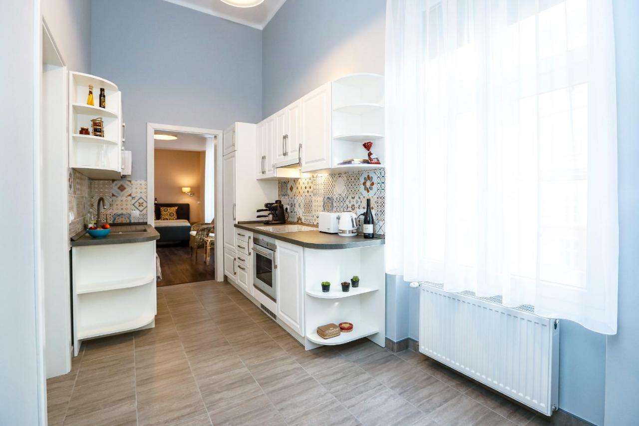 D8 Design Apartment & Studio เอ็กเกอร์ ภายนอก รูปภาพ